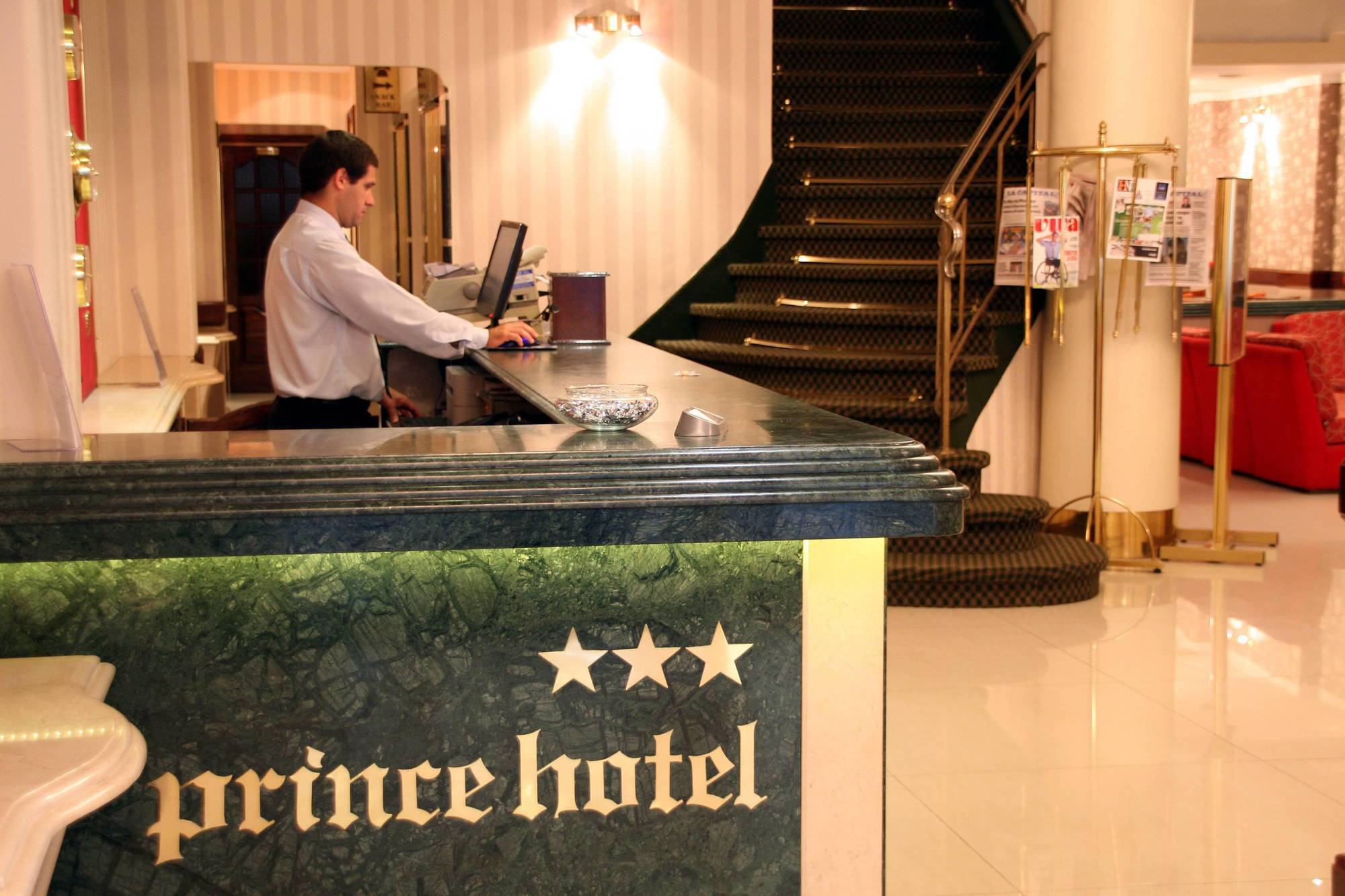 Prince Hotel Мар-дель-Плата Экстерьер фото